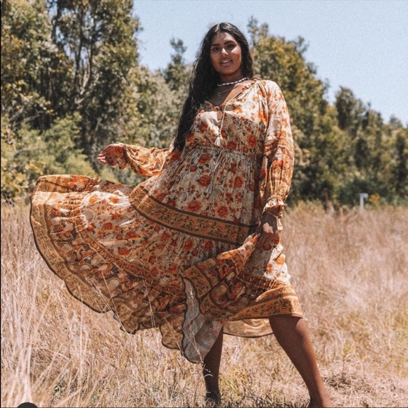 EUC XS Spell & the Gypsy Collective Seashell Gown - Picture 7 of 16